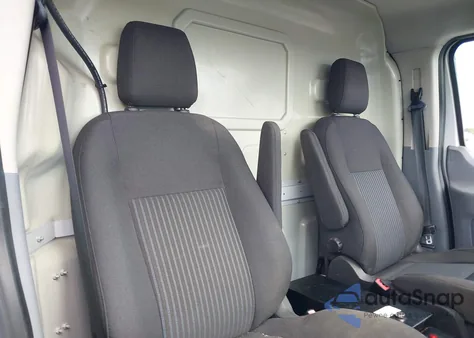 2015 Ford Transit-250 T-250 из США, поврежденный, VIN 1FTNR1ZM1FKA50698